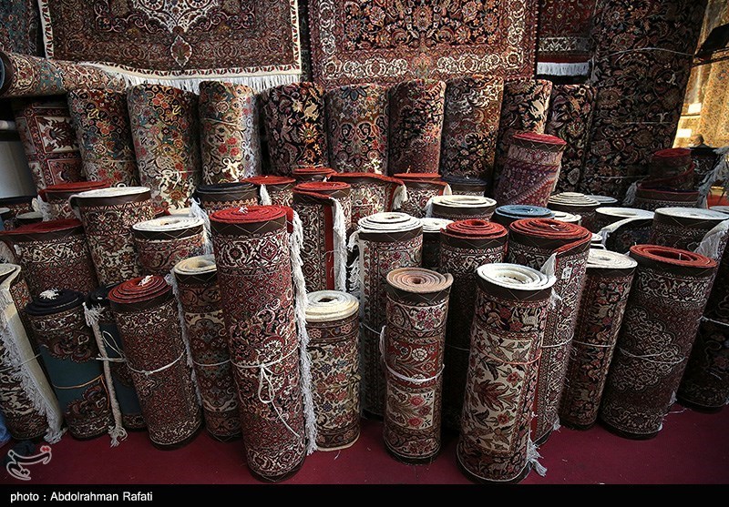 ریشه معضل فرش دستباف اصفهان به تصمیمات ملی گره خورده است!